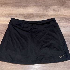 Womens NWOT Nike Tennis/Golf skort